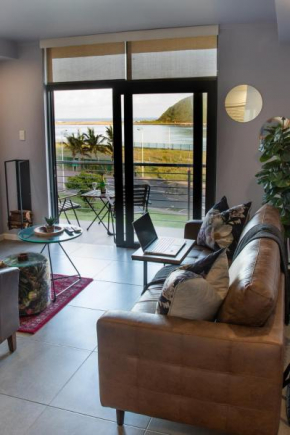 Stylish 1 bedroom Eastpoint